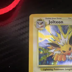 Pokemon Jolteon Jungle Holo Rare 4/64 70 HP 1999 Unlimited Wizards English Card - Image 2