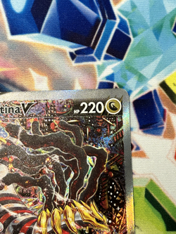 Pokemon TCG - Giratina V 186/196 Alternate Art Lost Origin NM - Image 3