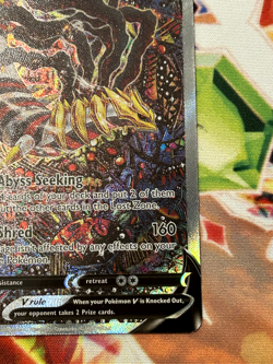 Pokemon TCG - Giratina V 186/196 Alternate Art Lost Origin NM - Image 4