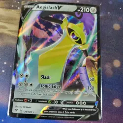 Pokemon TCG Aegislash V 126/185 Sword & Shield Vivid Voltage NM/M - Image 1