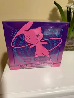 Pokemon TCG - Fusion Strike - Elite Trainer Box (ETB) - Sealed, Brand New - Image 1