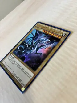 Blue-Eyes White Dragon JMPS-EN002 Shonen Jump Magazine Promos Limited Edition - Image 2