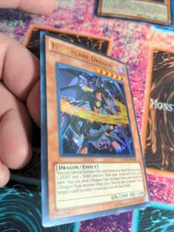 Yu-Gi-Oh! Darkflare Dragon SDDC-EN002 Unlimited Super Rare NM - Image 2