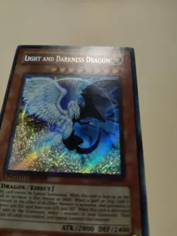 Light and Darkness Dragon YG01-EN001 LP Yu-Gi-Oh! - Image 3
