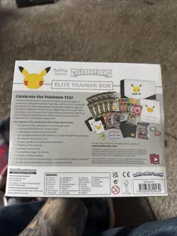 Pokemon TCG: 25th Anniversary Celebrations Elite Trainer Box (2021) 820650809439 - Image 3
