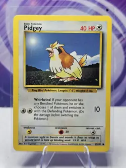 Pidgey Base Set 57/102 Common Pokemon Card LP Condition - Image 1