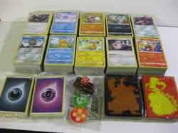 🔥 Pokemon 1000 Card Bulk Lot * Instant Collection * DICE ENERGY PLASTIC SLEEVES - Image 1