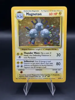 Pokemon TCG Magneton 9/102 Base Set Holo Rare 60 HP English 1999 - Image 1