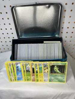 Pokemon TCG Evolving Skies Mixed Card Lot Metal Tin Case Metapod Charmander - Image 4