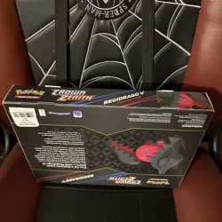 Pokemon TCG Crown Zenith Collection Box factory sealed New 820650851834 - Image 4