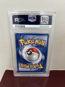 Pokemon Card Dark Charizard Team Rocket 4/82 2000 Holo PSA 8 - Image 2
