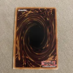 YuGiOh! Blue-Eyes White Dragon OP28-EN001 Ultimate Rare Video Euro Low GEM - Image 3