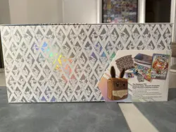 Pokemon TCG Prismatic Evolutions Super Premium Collection - Image 3