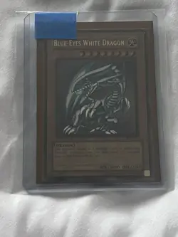 Blue-Eyes White Dragon SDK-001 1st Edition Holo Yu-Gi-Oh Vintage LP Clean Copy - Image 1
