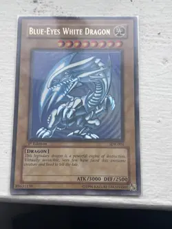 Blue-Eyes White Dragon SDK-001 1st Edition Holo Yu-Gi-Oh Vintage LP Clean Copy - Image 5
