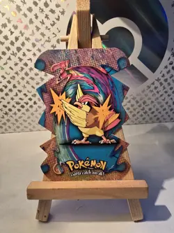 TOPPS Pokemon #17 Pidgeotto Stage 2 Die Cut Embossed card EV11 of 12 - Image 1