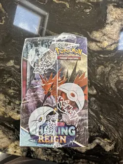 Pokemon TCG: Sword & Shield Chilling Reign Booster Display Box sealed - Image 4