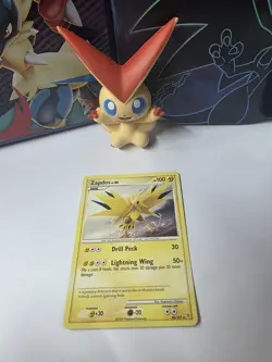 Pokemon TCG Zapdos Supreme Victors 48/147 Regular Rare MP. - Image 1