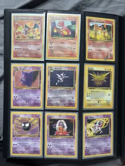 Pokemon TCG Card Lot Charizard Pikachu Mewtwo Gengar in Black Binder - Image 5