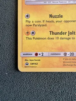 Pokemon TCG ⚡Pikachu⚡ Sun & Moon Black Star Promo Holo Card SM162 with Swirl - Image 4