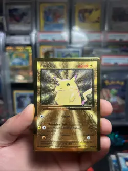 Pikachu - (Celebrations Metal Card) 058/102 NM *2* - Image 1