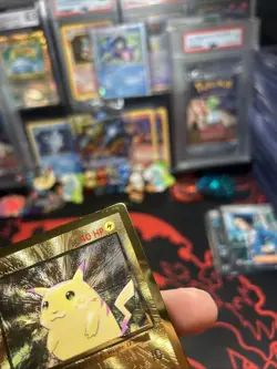 Pikachu - (Celebrations Metal Card) 058/102 NM *2* - Image 4