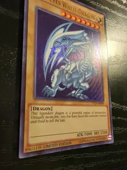 Yugioh! LP+ Blue-Eyes White Dragon - CT13-EN008 - Ultra Rare - Limited Edition - Image 4
