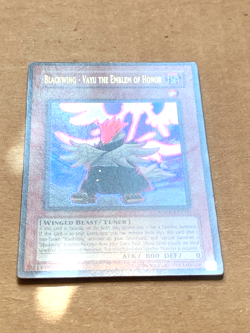 yugioh Blackwing - Vayu Emblem of Honor ANPR-EN005 Unlimited Ed Ultra Played - Image 3
