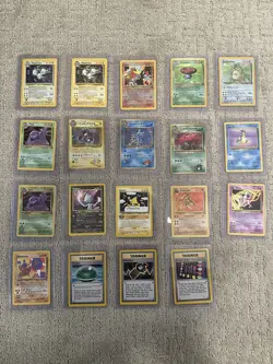 19 card vintage pokemon card lot MP / HP / Damaged (various sets) - Image 1