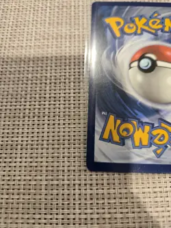 Pokemon Lugia v Ultra Rare TCG Silver Tempest Card 138/195 Near Mint Condition - Image 4