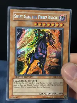 2004 Swift Gaia the Fierce Knight CT1-EN004 Collectors Tin Vintage Yugioh - Image 5