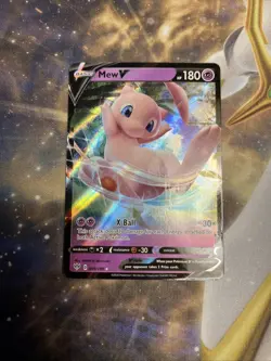 Mew V 069/189 Darkness Ablaze Ultra Rare Holo Pokemon Card NM - Image 1