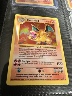 1999 Pokemon Game Shadowless #4 Charizard - Holo - Image 4