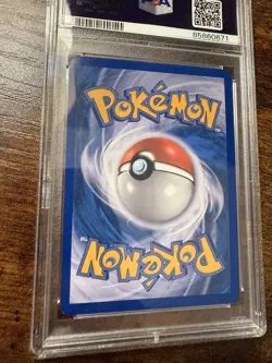 2010 Pokemon HeartGold SoulSilver Gyarados Holo Card #4 PSA 8 Cracked Ice - Image 3