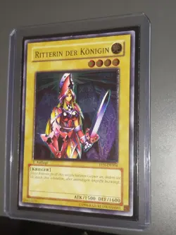 Yugioh! Queens Knight EEN-DE004 Ultimate Rare 1st Edition - Image 2