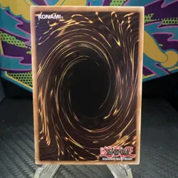 Yu-Gi-Oh TCG Dark Magician Ultra Rare Alternate Art YGLD-ENC09 1st Edition - Image 2