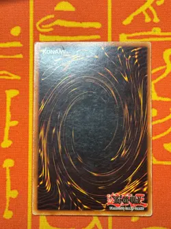 YUGIOH SUMMONED SKULL ULTRA RARE HEAVY PLAY MRD-003 NA PRINT SLIGHTLY WAVY - Image 2