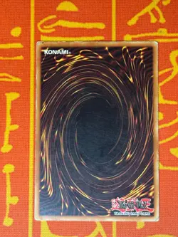 YUGIOH SUMMONED SKULL ULTRA RARE HEAVY PLAY MRD-E003 - Image 2