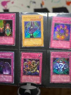 Yu-Gi-Oh Ultra & Super Rare Bundle – Dark Magician + Classic Trap Cards - Image 1