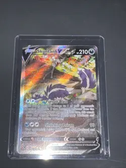 Pokemon TCG Skuntank v Alternate Full Art Card 181/195 Near Mint Condition - Image 1