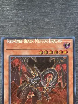 YuGiOh Red-Eyes Black Meteor Dragon - Double Misprint Name Shift + Wrong Foil NM - Image 3