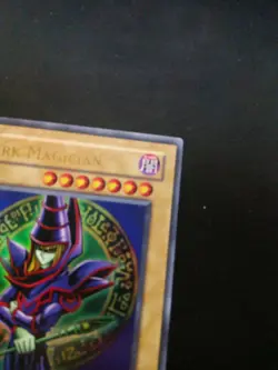 Dark Magician RP01-EN003 Retro Pack (2020 Date Reprint) Unlimited - Image 2