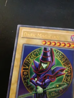 Dark Magician RP01-EN003 Retro Pack (2020 Date Reprint) Unlimited - Image 3