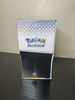 Pokemon TCG Scarlet Violet Prismatic Evolutions ETB Elite Trainer Box NEW SEALED - Image 4