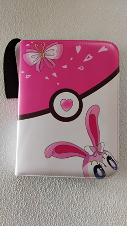 Pokemon card bundle (comes with binder) - 300+ cards - Image 1
