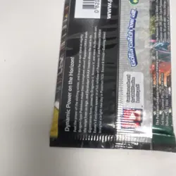 Pokemon TCG Evolving Skies Sealed Booster Pack Umbreon Artwork 10 Cards 2021 - Image 3