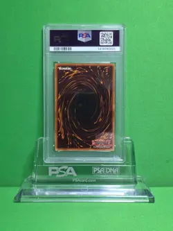 YU-GI-OH 2002 METAL RAIDERS 1ST ED SUMMONED SKULL MRD-003 PSA 8 - Image 2