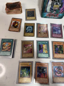 Vintage Yu-Gi-Oh Card Lot 400+Blue Eyed White Dragon Dark Magician Holos Bulk - Image 4