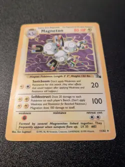 Magneton - Pokemon Trading Card Game - Fossil Set - Shiny Holo Rare - Image 1