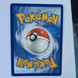 Pokemon Pikachu VMAX Vivid Voltage Ultra Rare Holo 044/185 Vmax 310 HP - Image 2